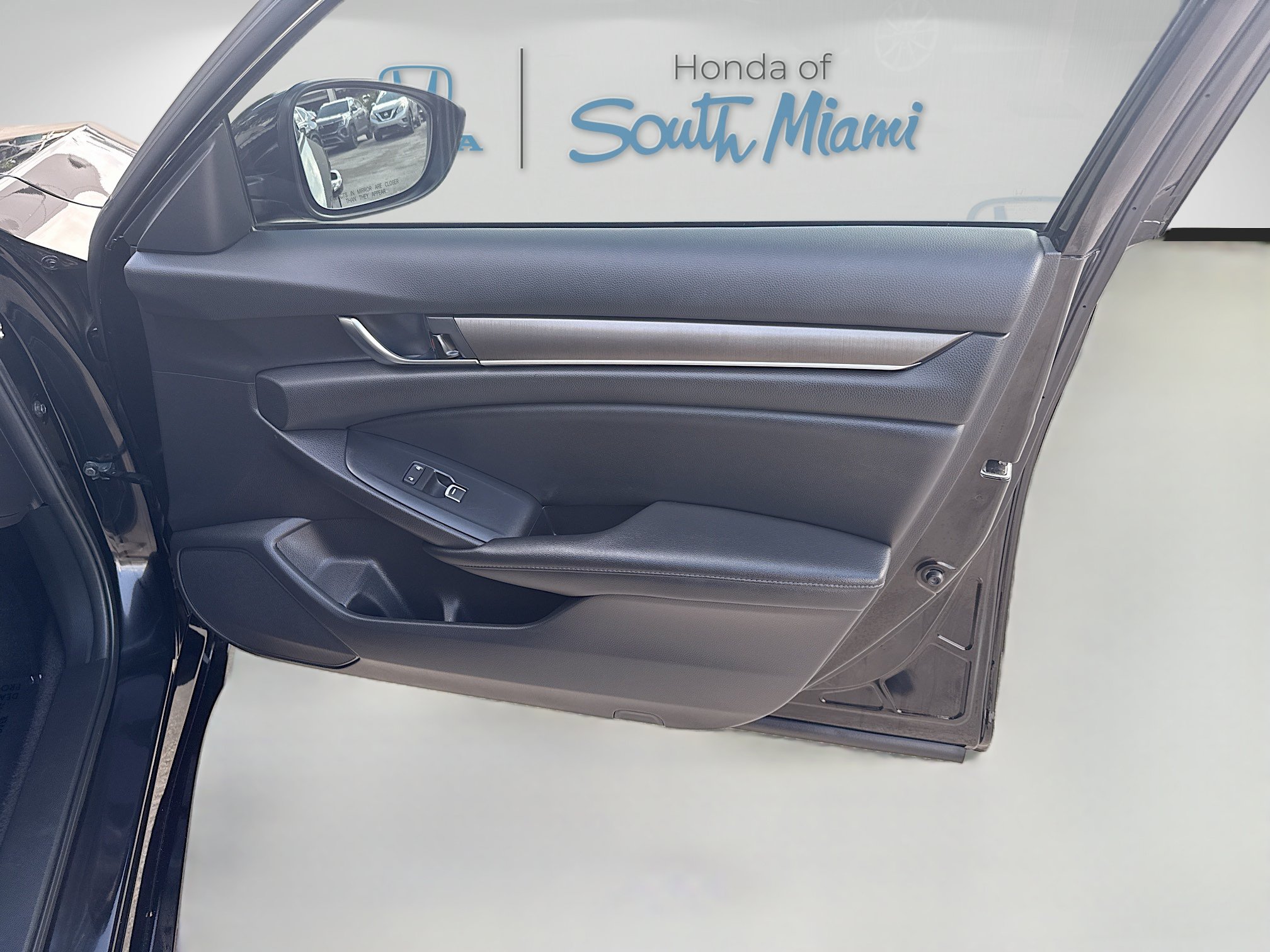 Used 2021 Honda Accord LX image 32