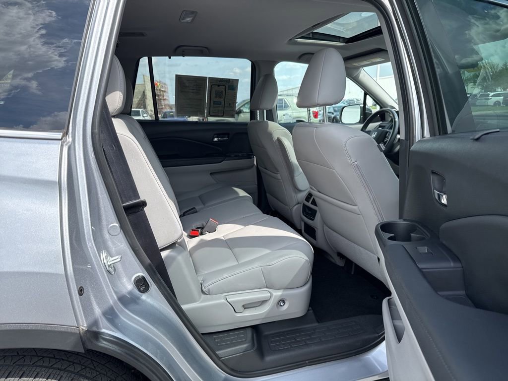 Used 2022 Honda Pilot Special Edition image 39