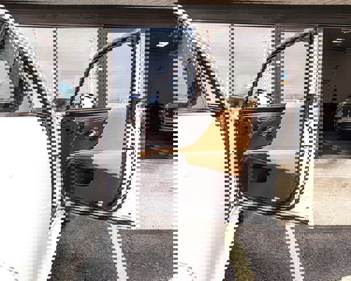 Used 2021 Lexus ES 250 w/ Accessory Package 2 image 42