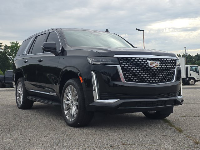 Used 2024 Cadillac Escalade Premium Luxury AWD/4WD image 7