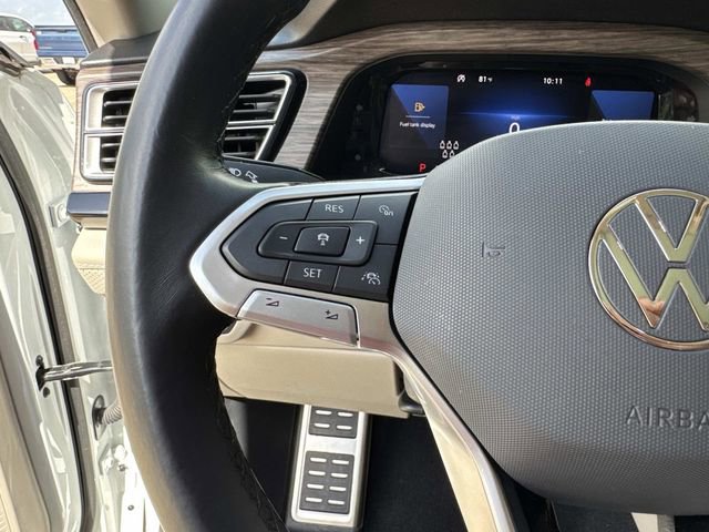 Used 2024 Volkswagen Atlas SEL Premium R-Line image 27