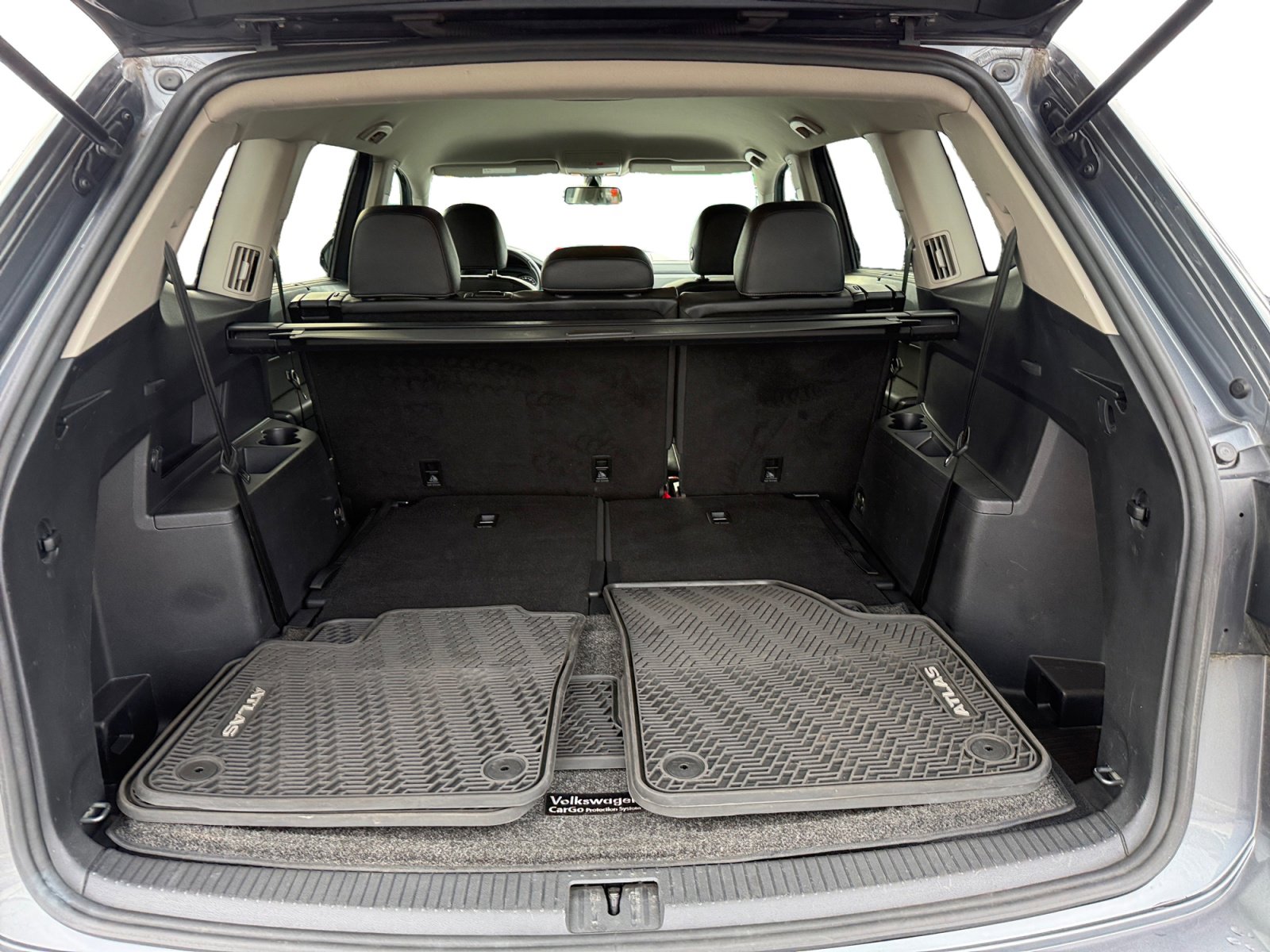 Used 2019 Volkswagen Atlas SE w/ Towing Package image 17