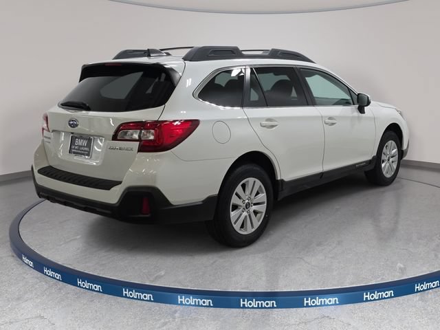 Used 2019 Subaru Outback 2.5i Premium AWD/4WD image 6