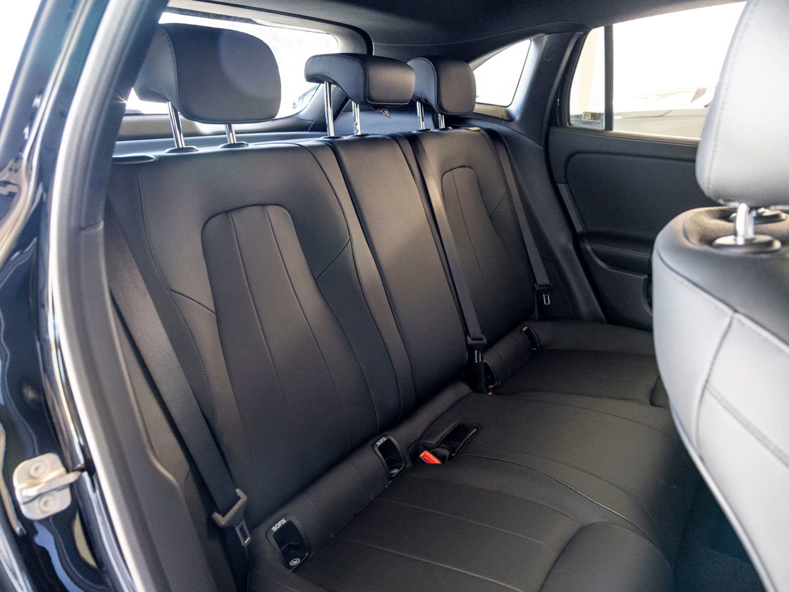 Used 2025 Mercedes-Benz GLA 250 image 25