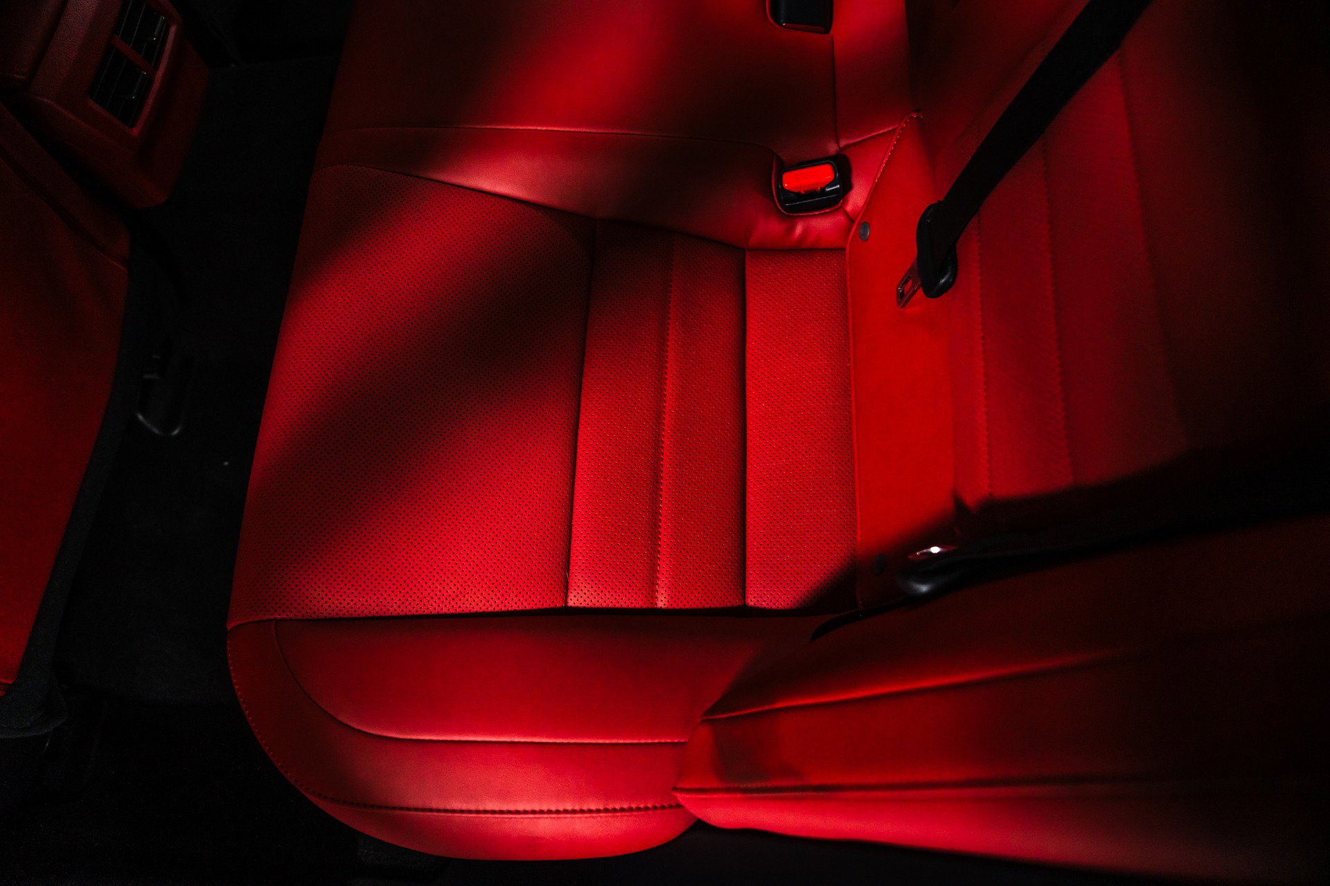 Used 2023 Lexus IS 500 w/ Accessory Package RWD image 31