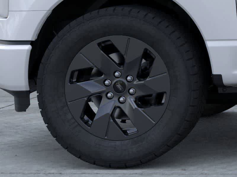 New 2025 Ford F150 Lightning Flash AWD/4WD image 19