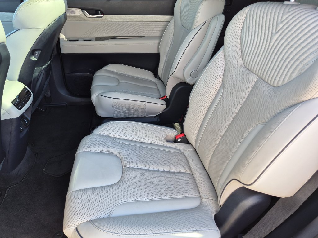 Certified 2023 Hyundai Palisade Calligraphy AWD/4WD image 28