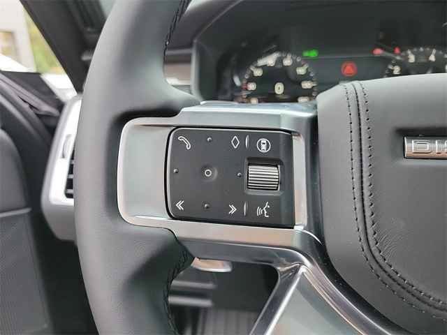 New 2024 Land Rover Discovery Metropolitan Edition AWD/4WD image 25
