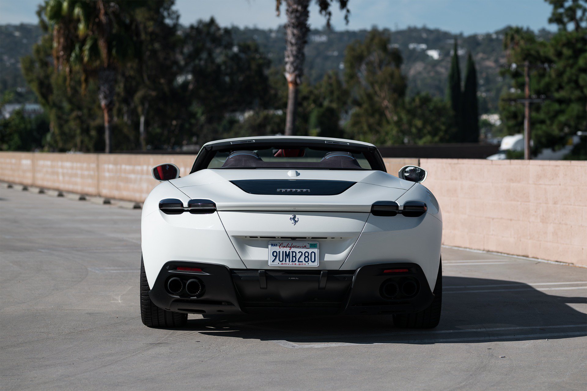 Used 2025 Ferrari Roma Spider RWD image 7