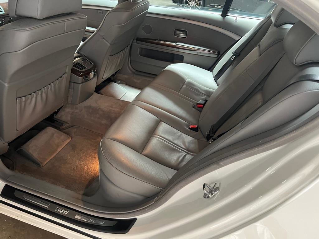 Used 2004 BMW 745Li RWD image 20