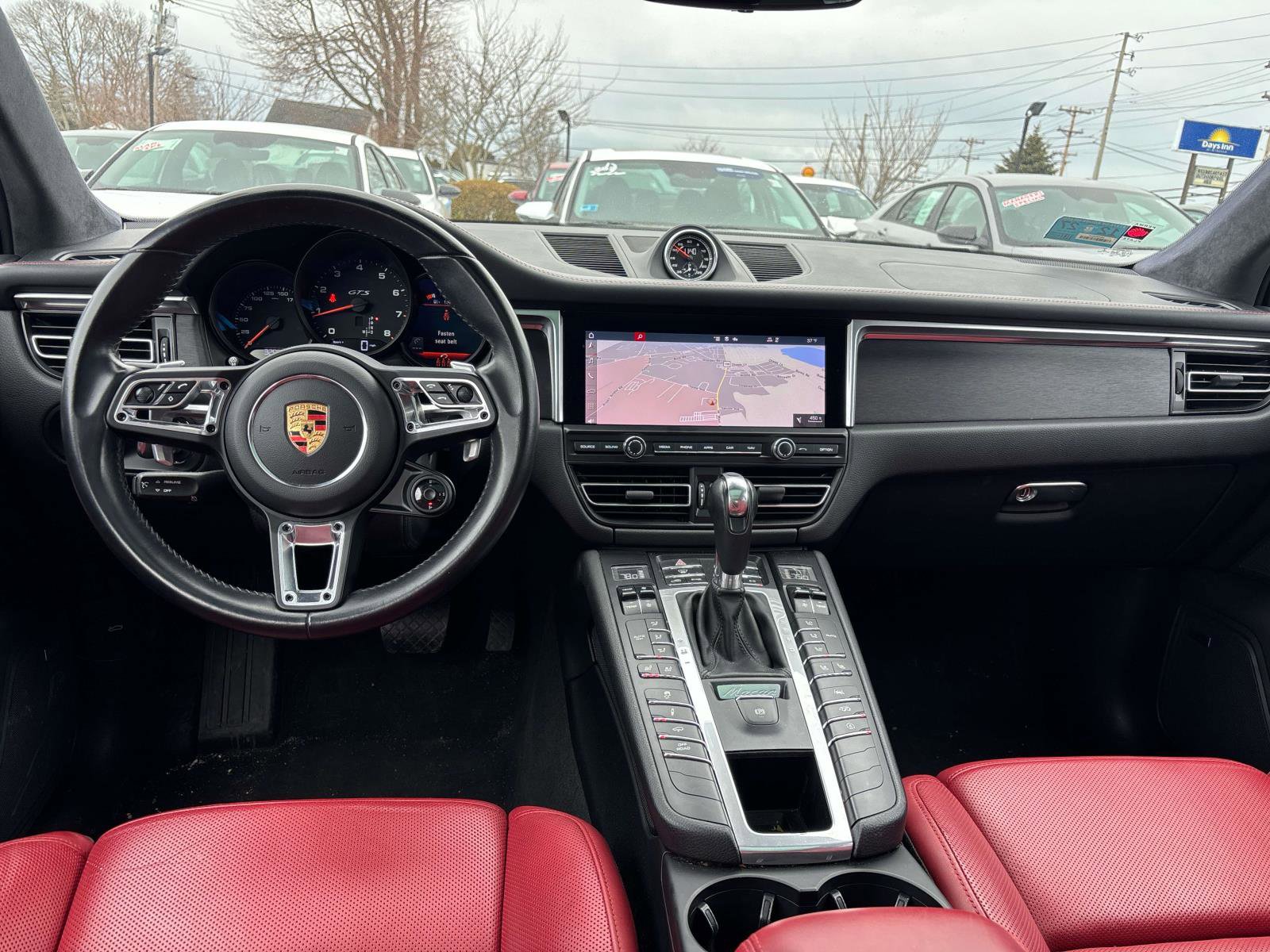 Used 2021 Porsche Macan GTS AWD/4WD image 8