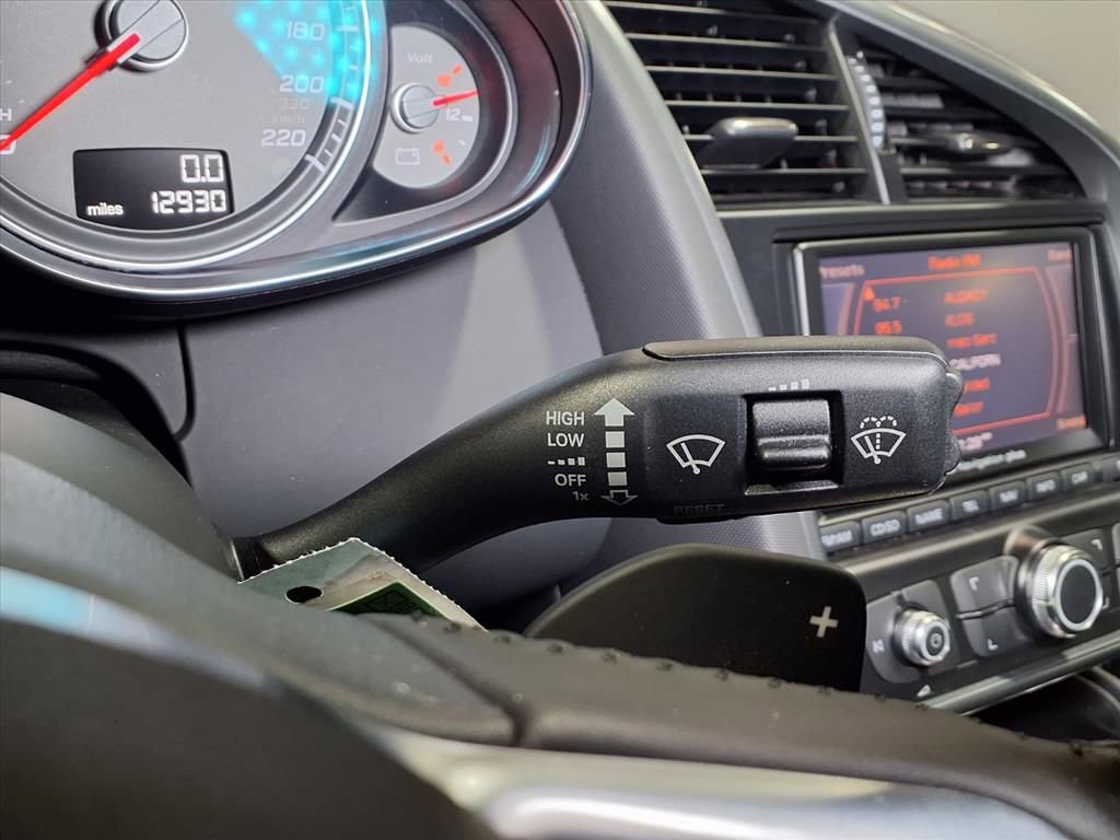 Used 2009 Audi R8 V8 image 11