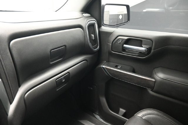 Used 2020 Chevrolet Silverado 1500 LTZ w/ LTZ Premium Package AWD/4WD image 8
