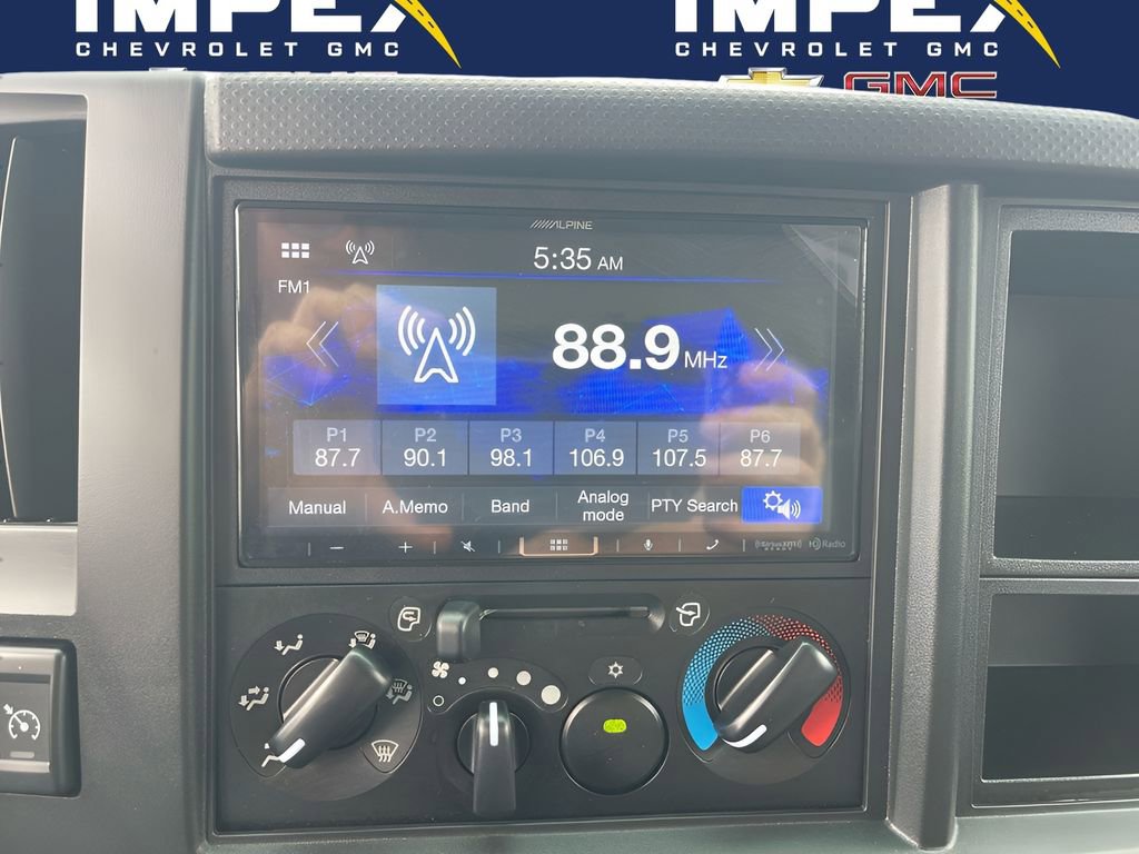 Used 2024 Chevrolet Low Cab Forward RWD image 13