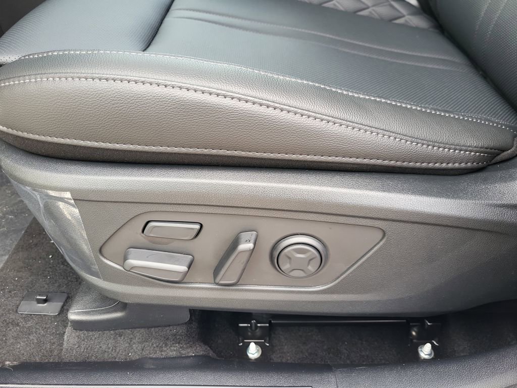 New 2026 Kia Sorento SX Prestige image 8