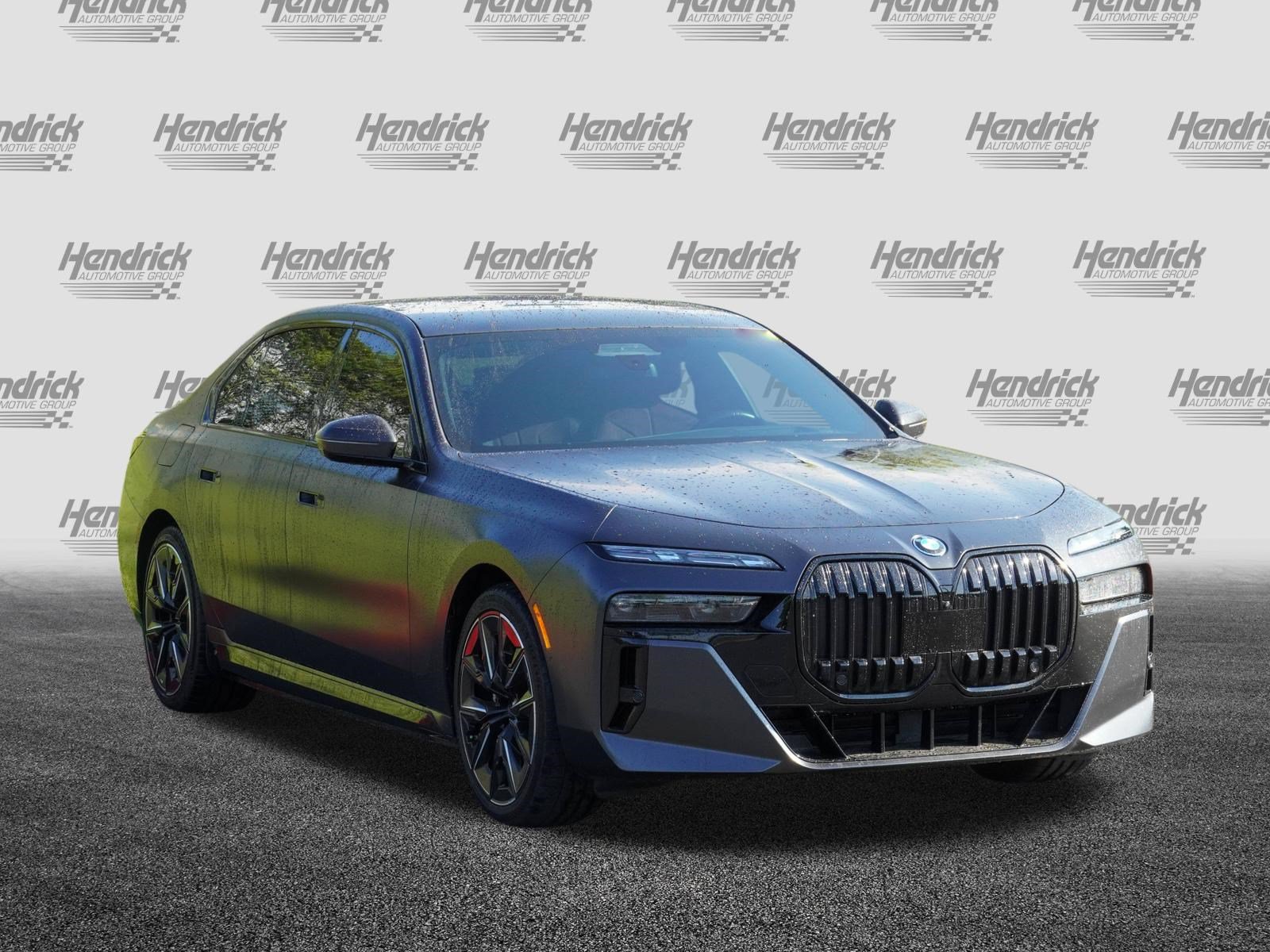 Certified 2023 BMW i7 xDrive60 w/ Executive Package 2 AWD/4WD image 2