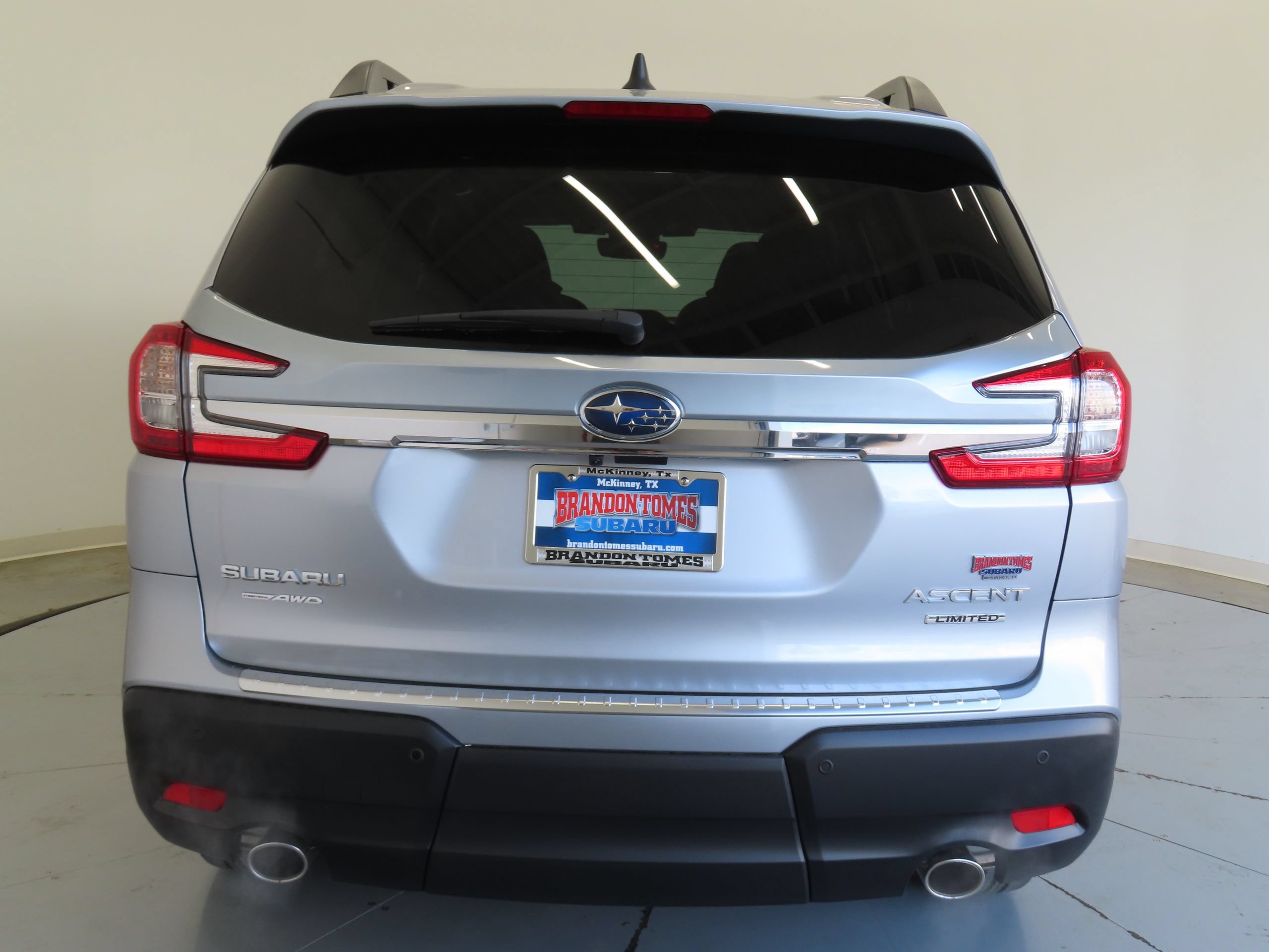 New 2026 Subaru Ascent Limited AWD/4WD image 4