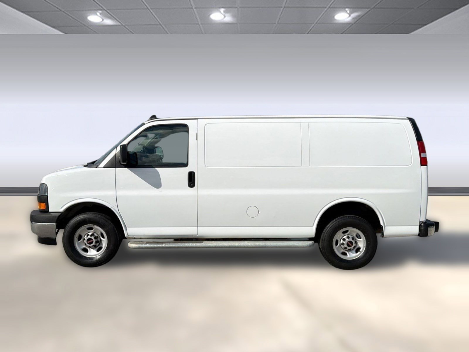 Certified 2024 GMC Savana 2500 w/ Driver Convenience Package image 2