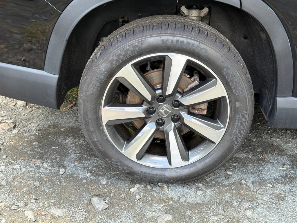 Used 2025 Honda Pilot Elite image 7