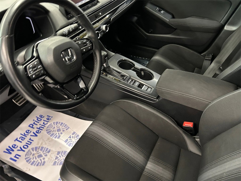 Used 2023 Honda Civic Sport image 10