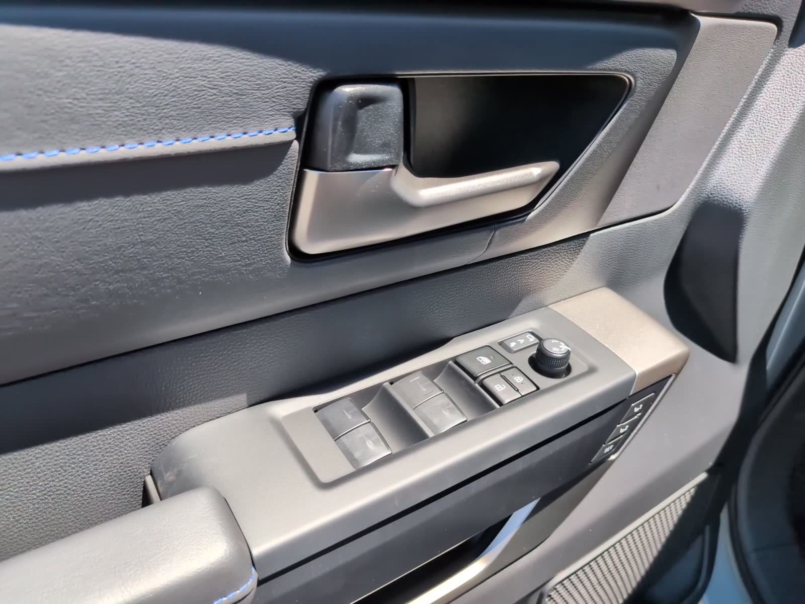 New 2026 Toyota Sequoia Platinum AWD/4WD image 12