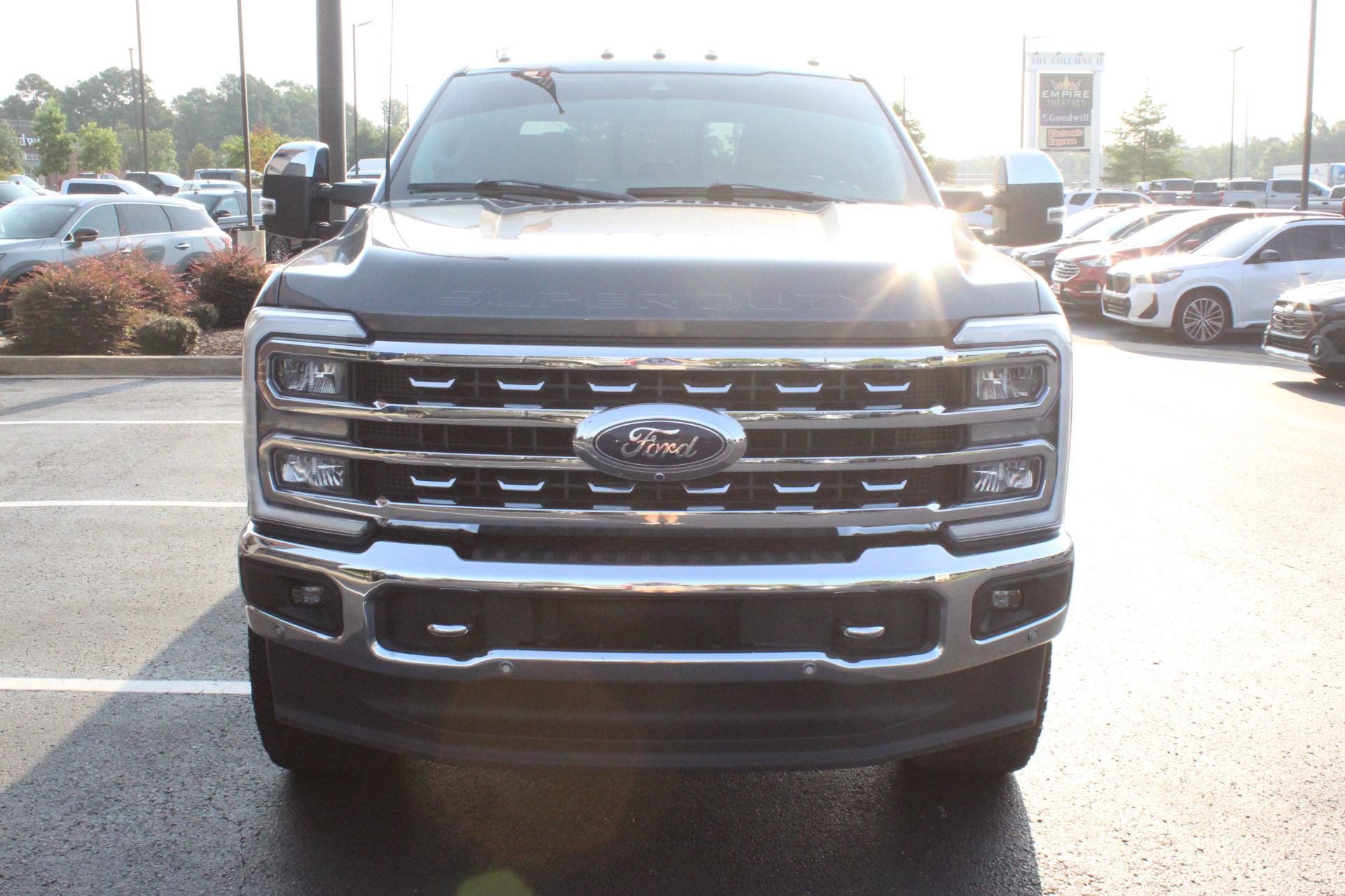 Used 2023 Ford F250 Lariat w/ Lariat Ultimate Package AWD/4WD image 3