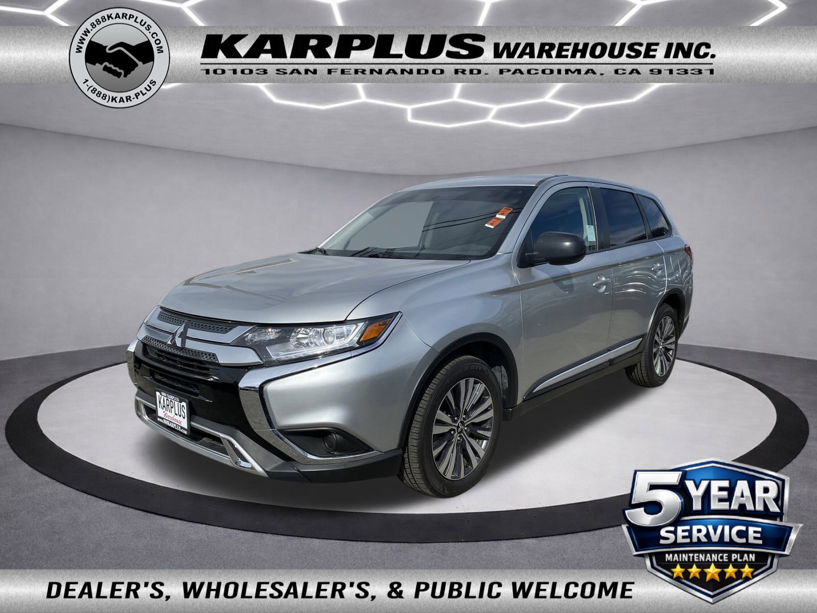 Used 2020 Mitsubishi Outlander ES image 1