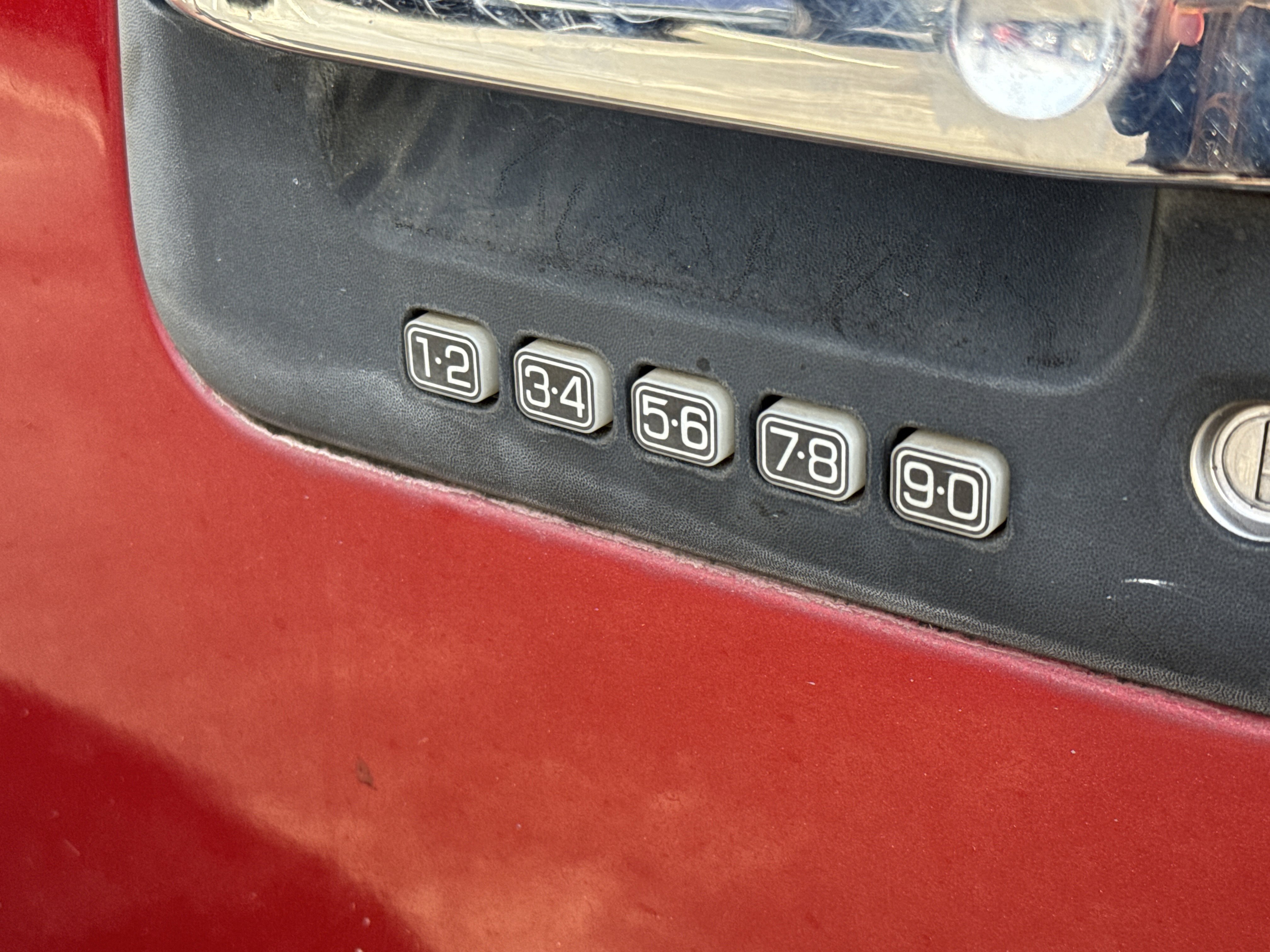 Used 2013 Ford F150 XLT w/ Luxury Equipment Group image 14