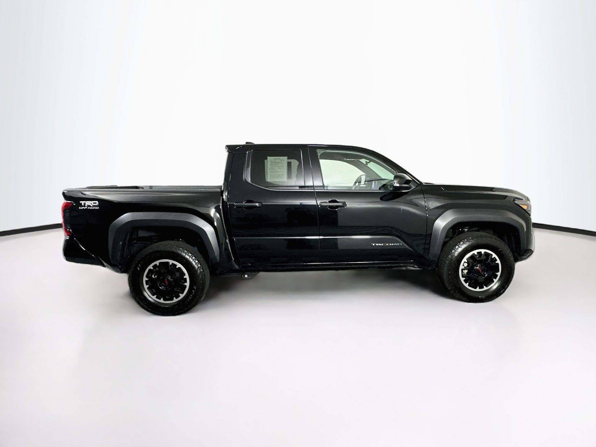 Used 2026 Toyota Tacoma TRD Off-Road AWD/4WD image 10