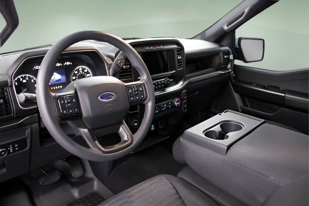 Used 2022 Ford F150 XL w/ STX Appearance Package RWD image 10
