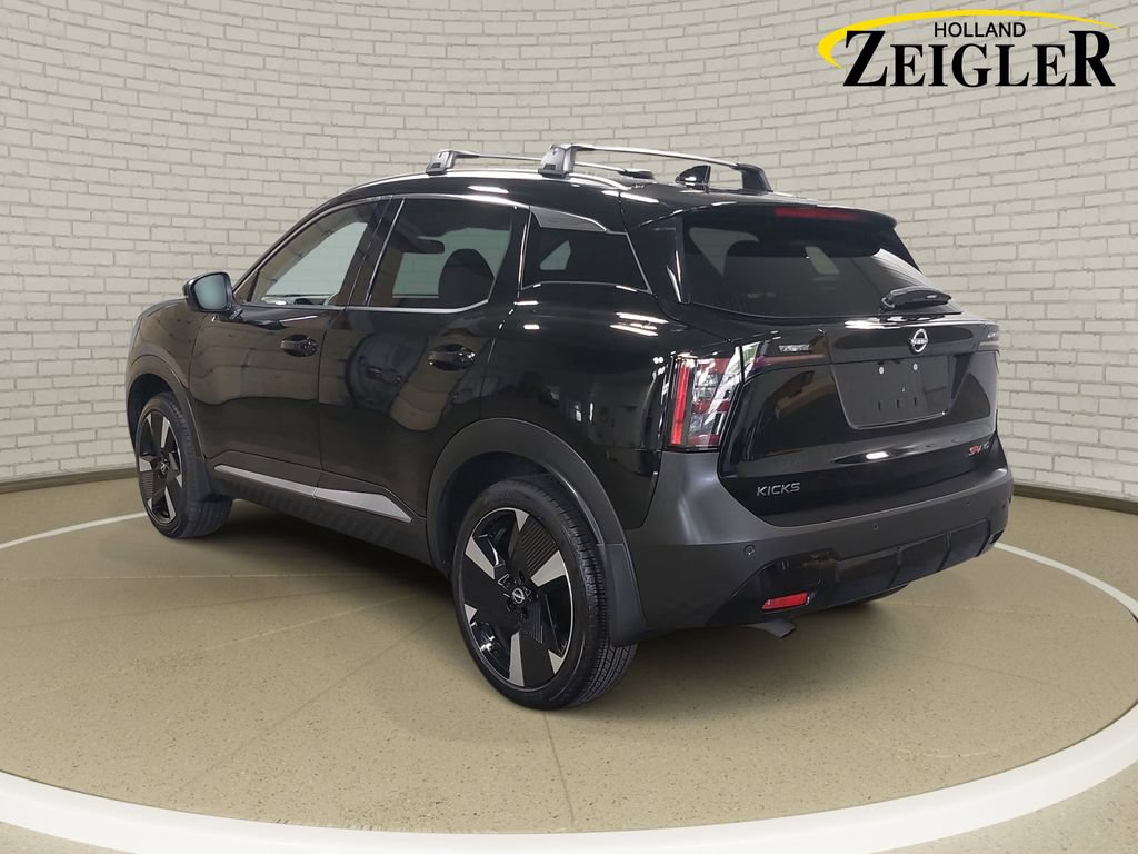 Certified 2026 Nissan Kicks SR w/ Cold Weather Package AWD/4WD image 7