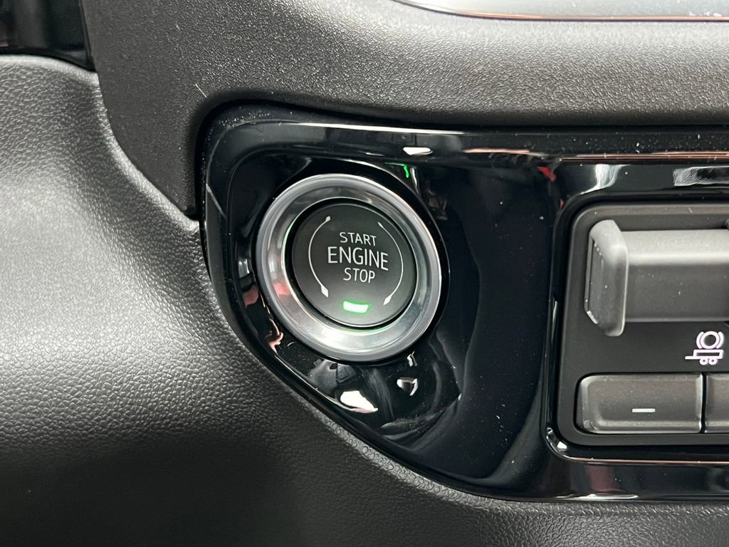 New 2026 GMC Sierra 1500 Elevation image 33