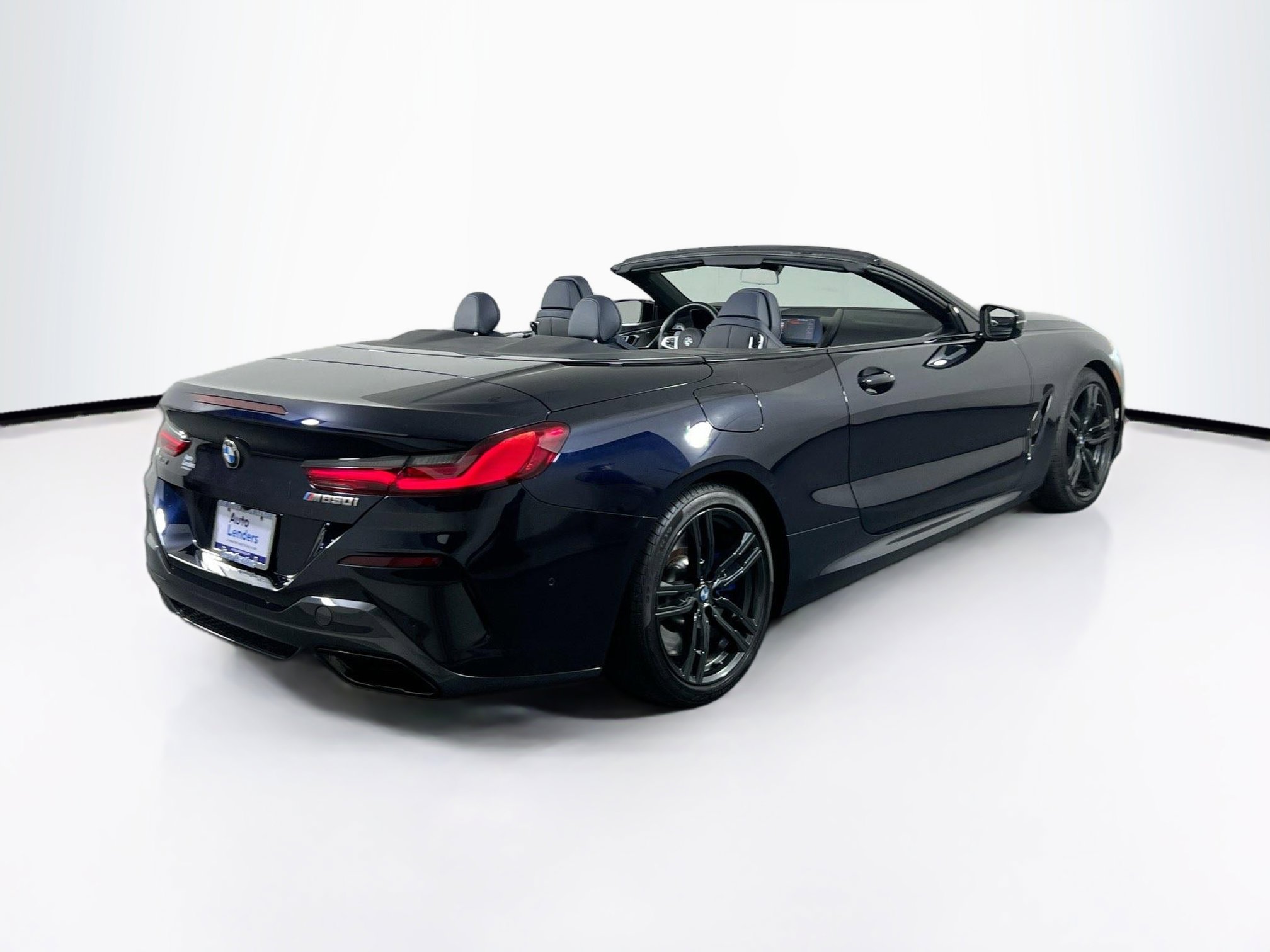 Used 2022 BMW M850i xDrive Convertible w/ Driving Assistance Package image 5
