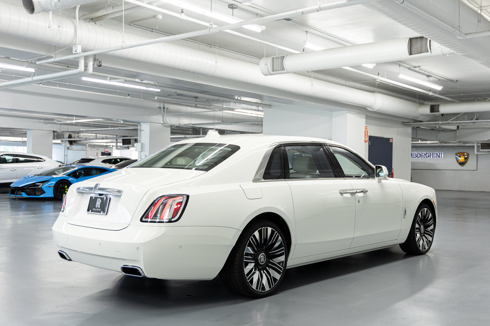 New 2027 Rolls-Royce Ghost Extended Wheelbase AWD/4WD image 7