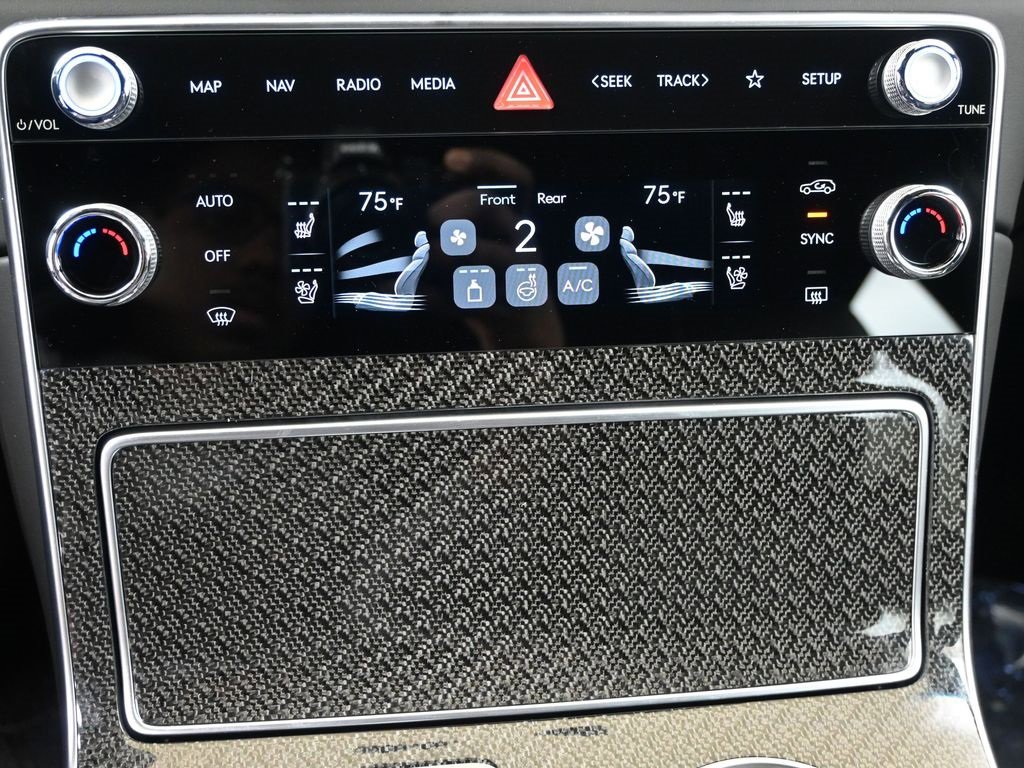 New 2025 Genesis GV80 3.5T e-SC image 25