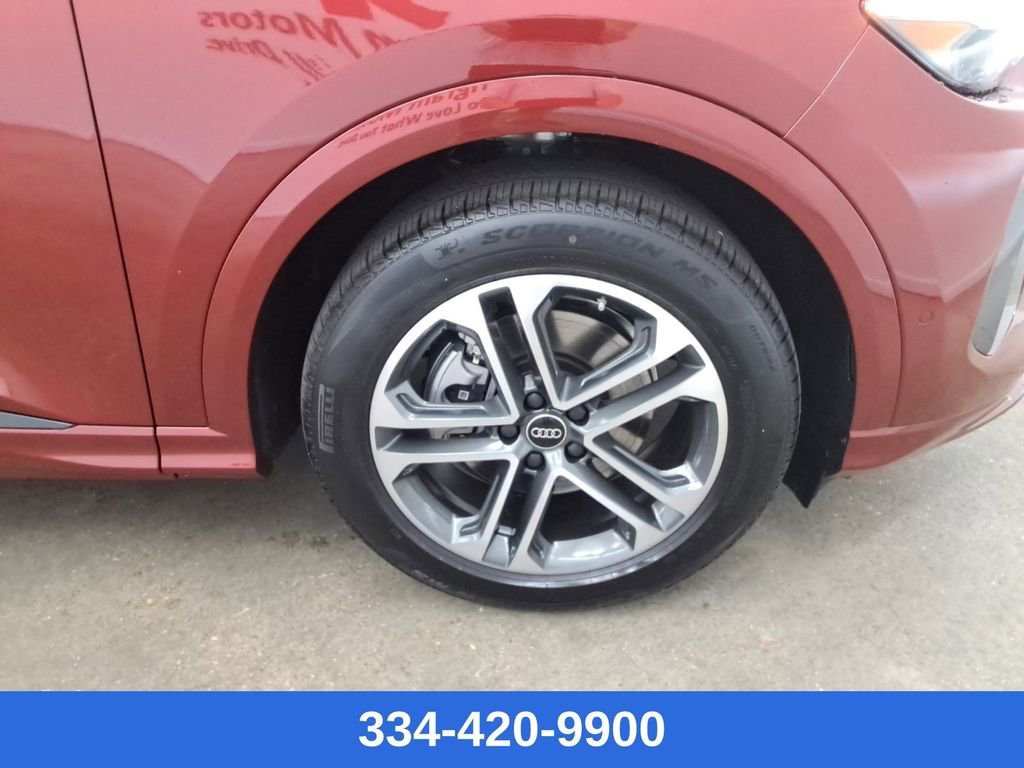 New 2025 Audi Q5 Prestige image 26