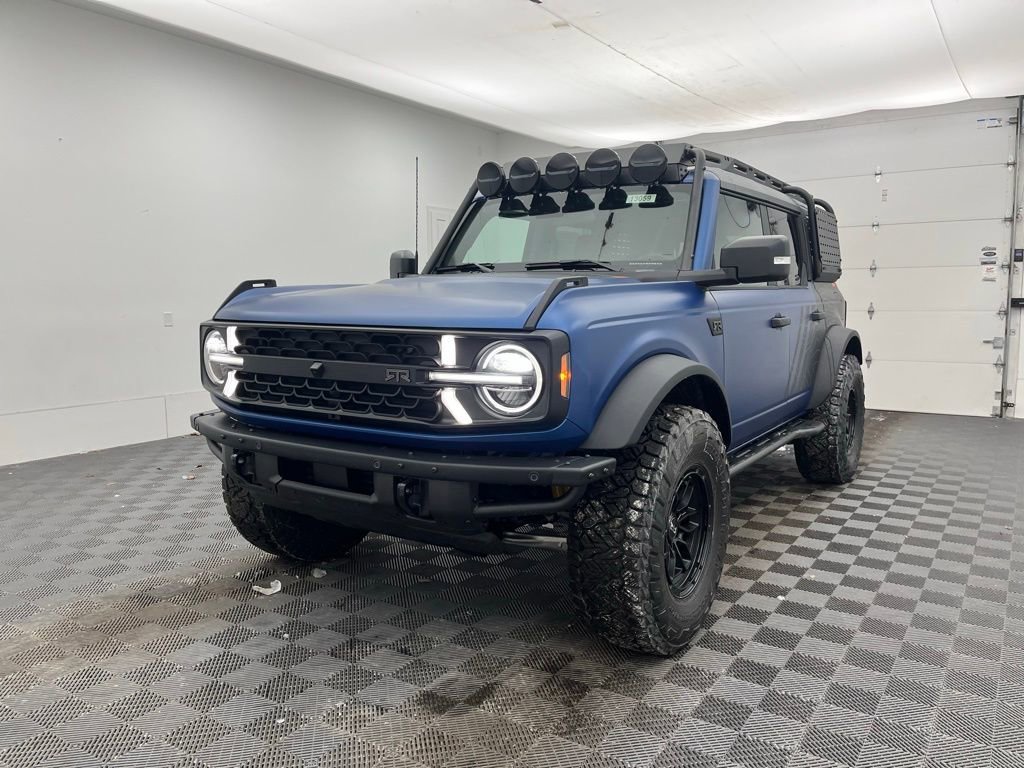 New 2025 Ford Bronco Badlands image 11