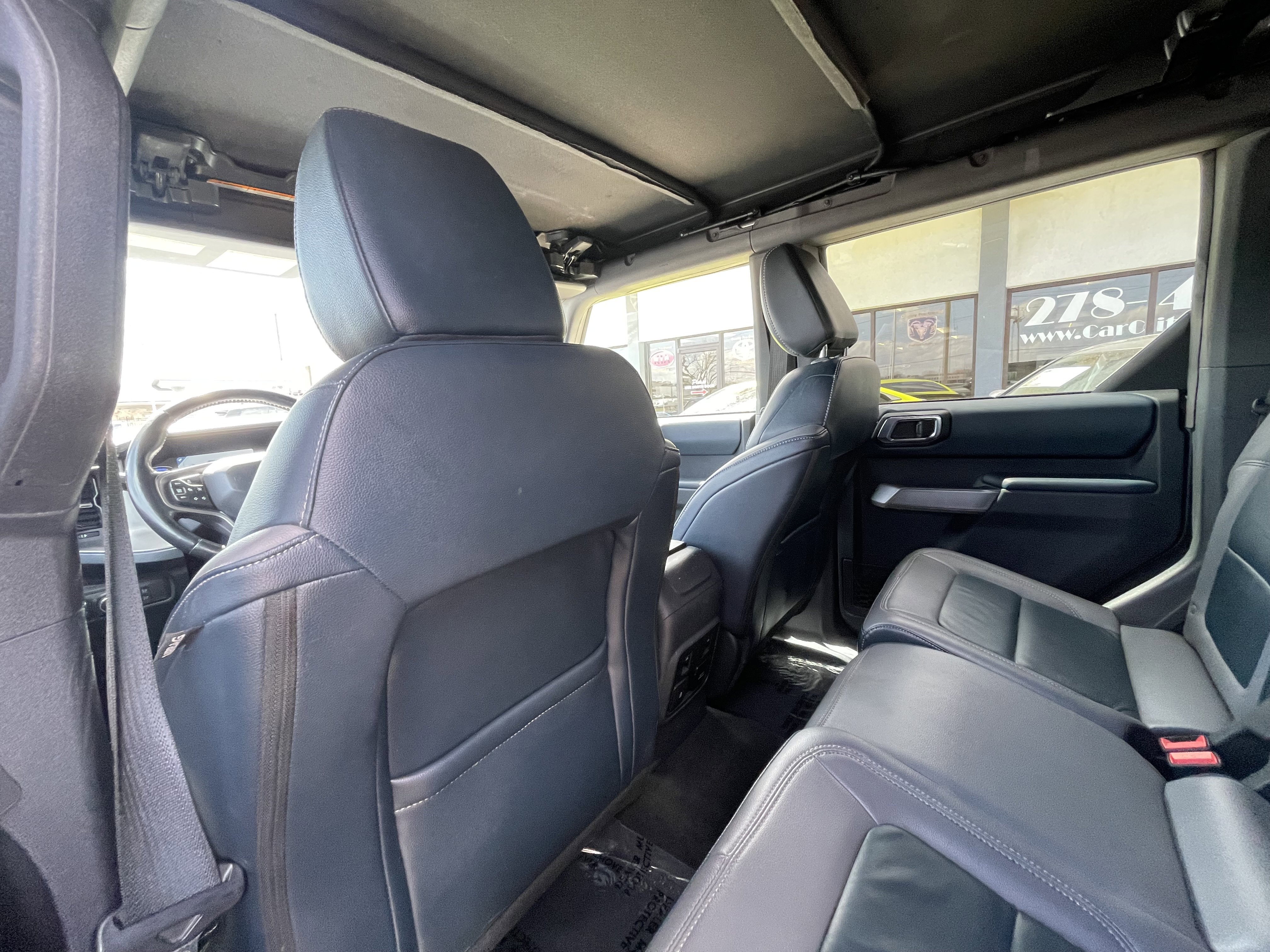 Used 2022 Ford Bronco Outer Banks image 11