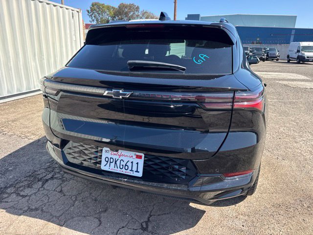 Used 2024 Chevrolet Equinox EV RS FWD image 6