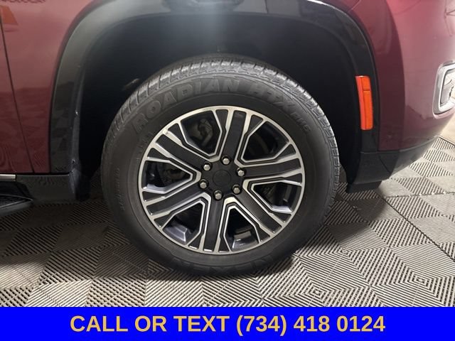 Used 2024 Jeep Wagoneer Series II AWD/4WD image 58
