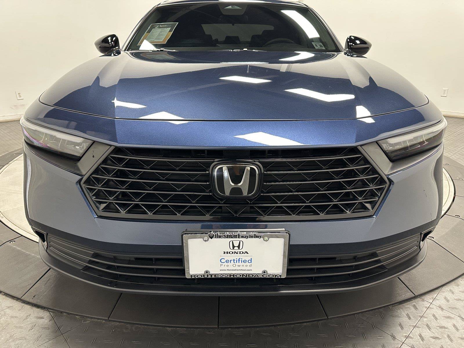 Certified 2025 Honda Accord SE image 5