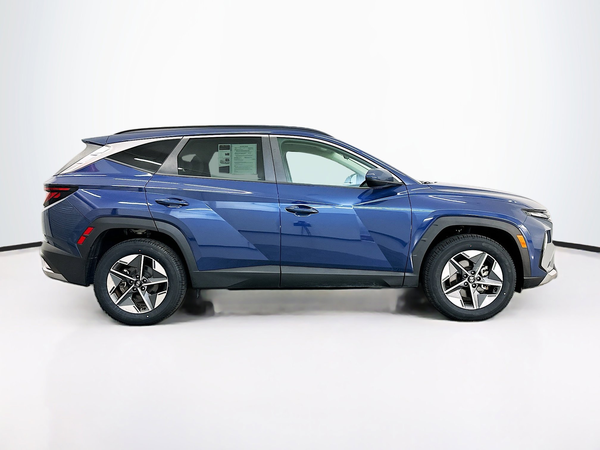 Used 2025 Hyundai Tucson SEL AWD/4WD image 10