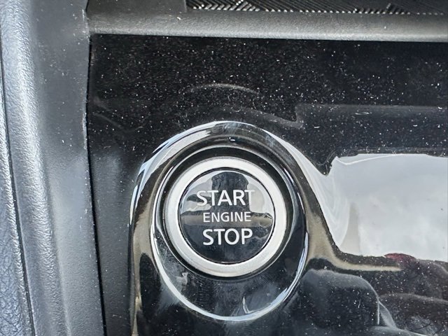 New 2025 Nissan Versa SV w/ Trunk Package image 17