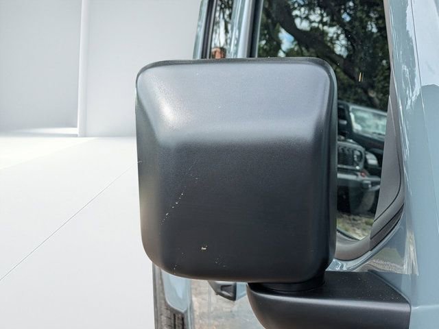 New 2025 Jeep Gladiator Sport image 10