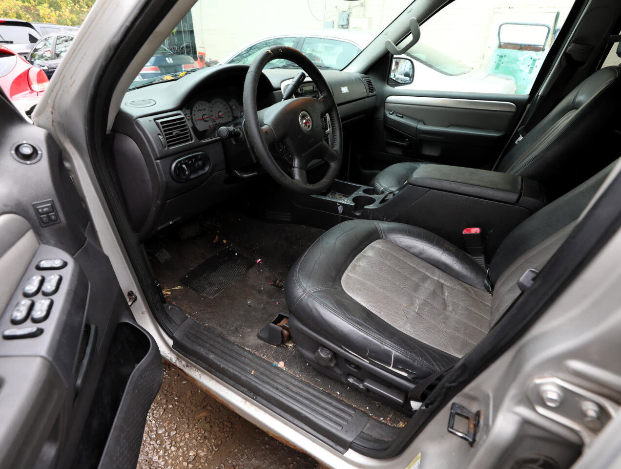 Used 2004 Mercury Mountaineer Convenience image 17