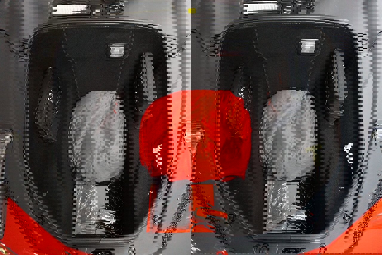 Used 2013 Ferrari 458 Italia Coupe image 21