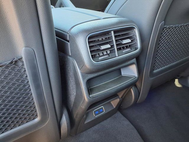 Used 2025 Mercedes-Benz GLE 450 4MATIC image 18