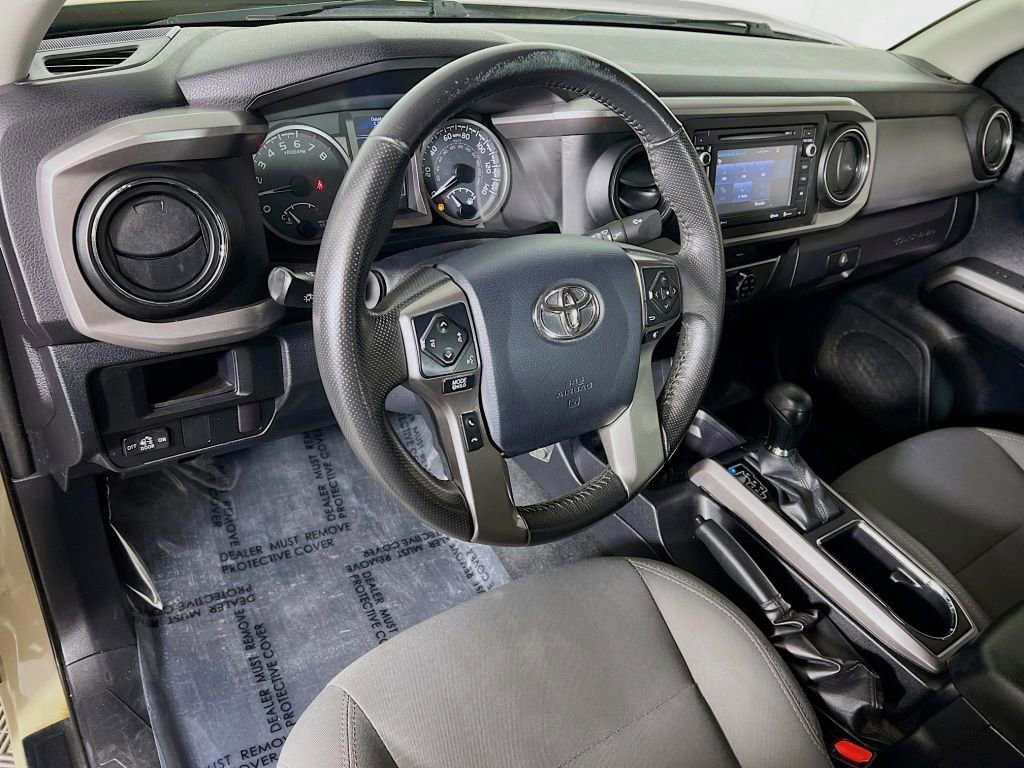 Used 2017 Toyota Tacoma SR5 image 9