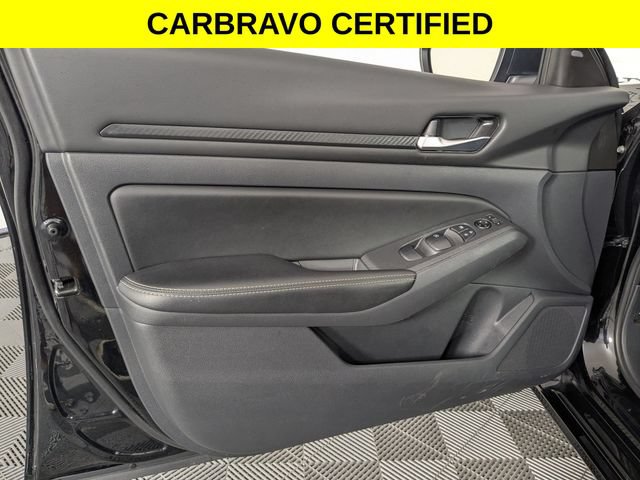 Used 2025 Nissan Altima 2.5 SV FWD image 10