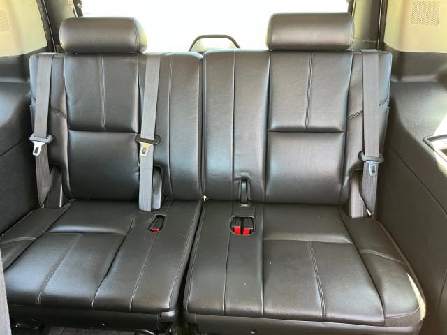 Used 2010 Chevrolet Tahoe LS image 13